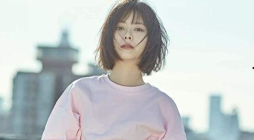 谭松韵娱乐吃瓜八卦微博,揭秘明星幕后故事,吃瓜群众狂欢时刻!”